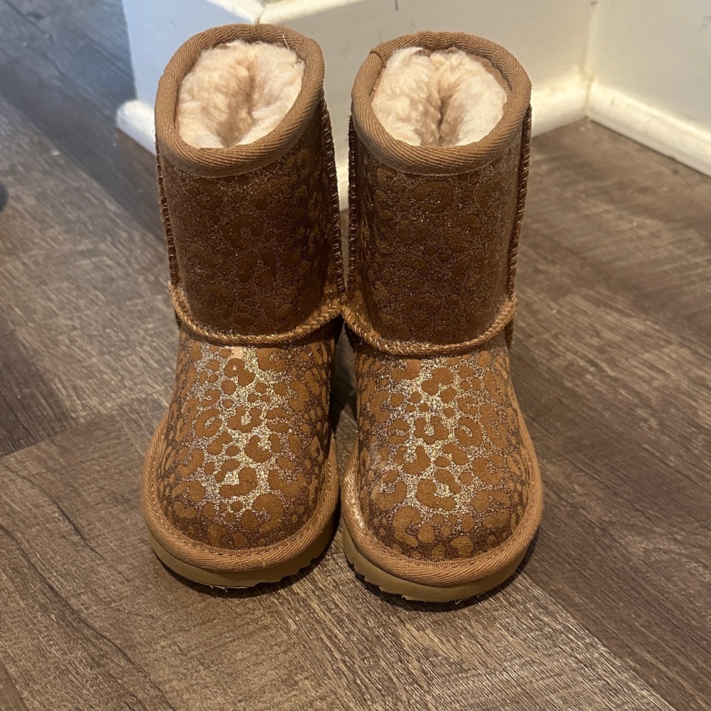 Baby size 6 UGG Tan Boots with Subtle Gold Details